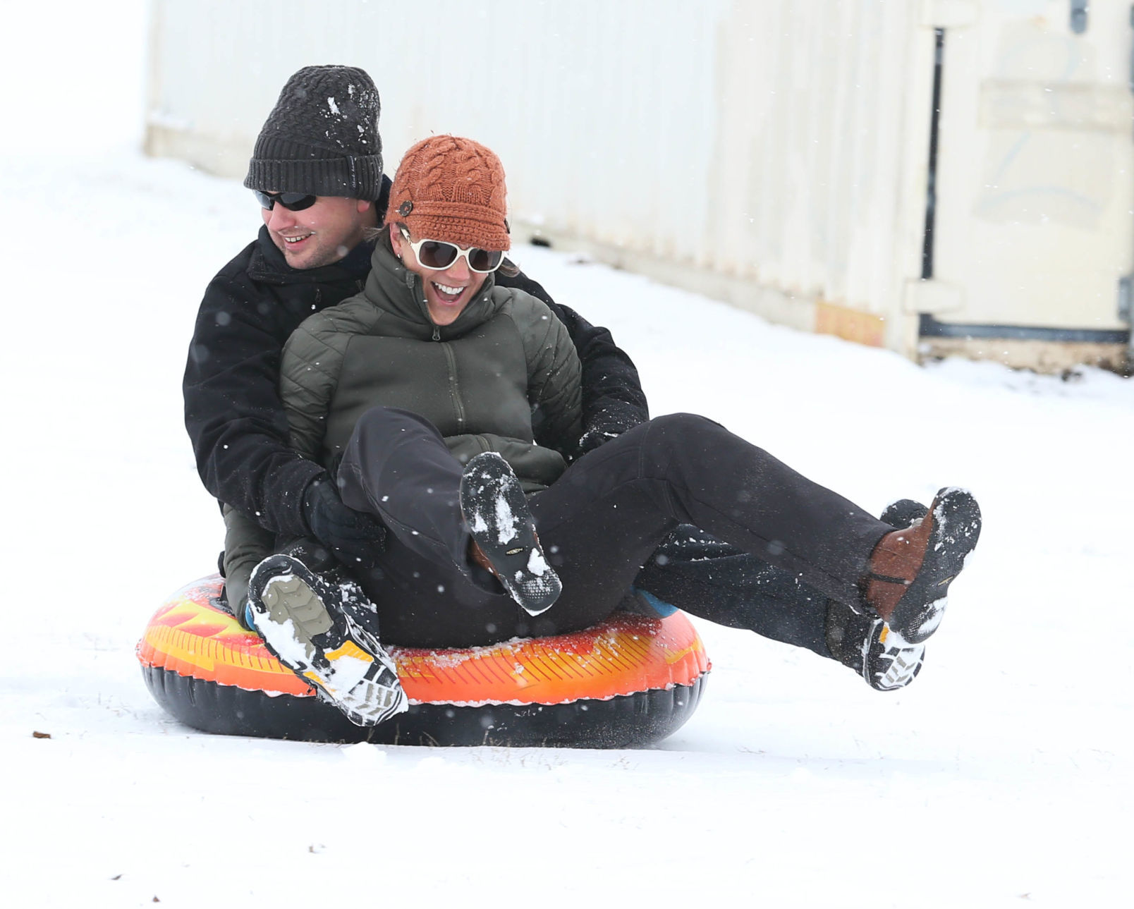 Snow falls on Tulsa area, northeast Oklahoma
